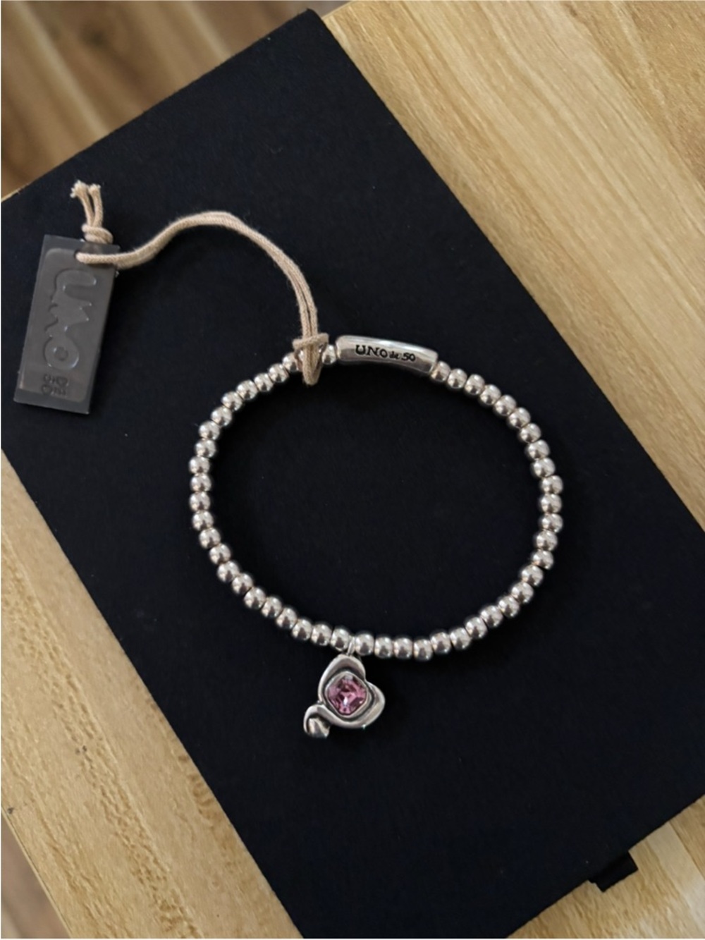 UNO de 50 Silver Beaded Bracelet with a  Crystal Heart Charm. New - Picture 5 of 6